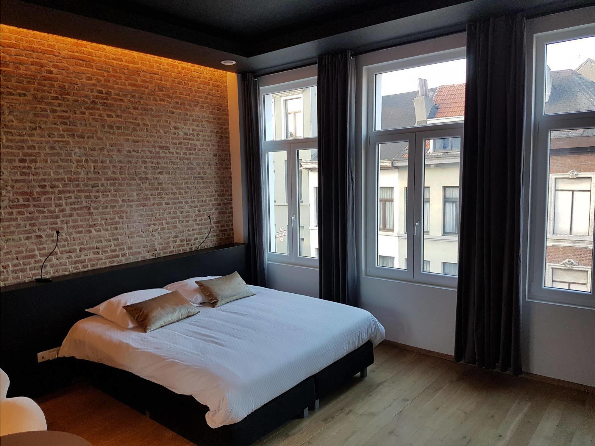 Hotel Goodnight Antwerpen Exteriör bild