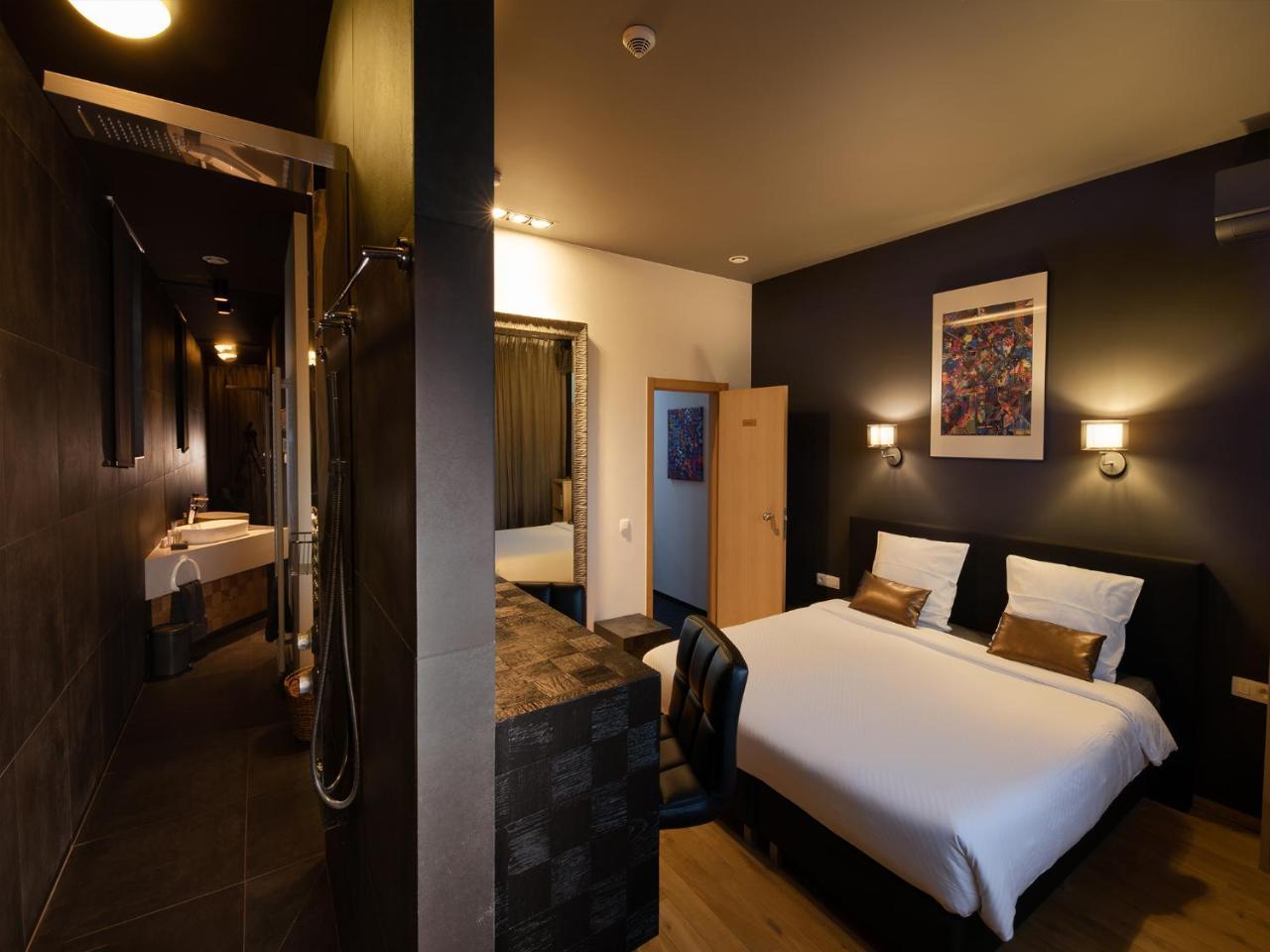 Hotel Goodnight Antwerpen Exteriör bild